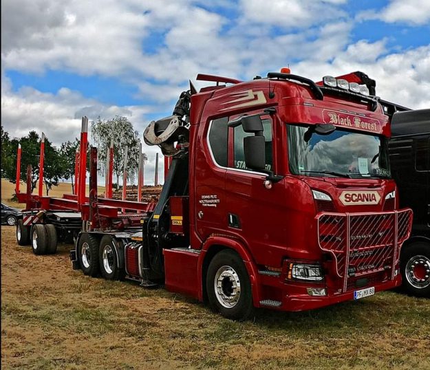 Screenshot_20191117-125433_Facebook